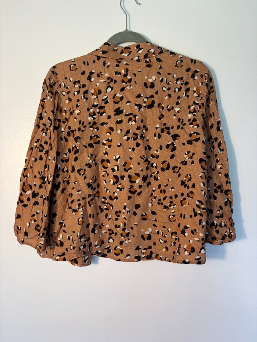 Saltwater Luxe Cidar Long Sleeve Crop Jacket (NWT) - Picture 5 of 6